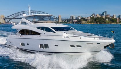 Sunseeker 86 Yacht
                                         Mk1