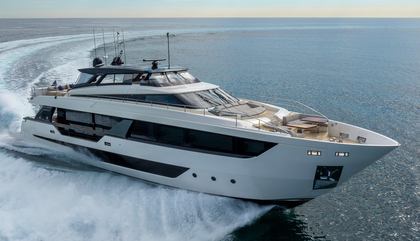 Similar For Sale Yacht: Ferretti 1000