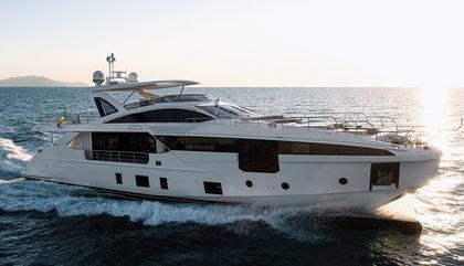 Similar For Sale Yacht: Azimut Grande 32M