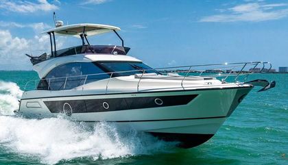Beneteau Monte Carlo 52