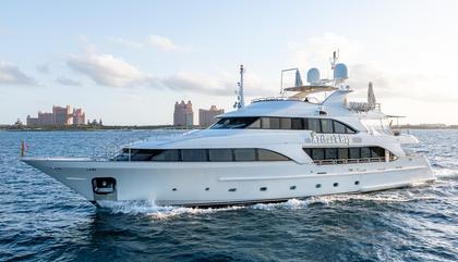 Similar For Sale Yacht: Benetti Classic 120'