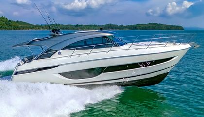 Riviera 4600 Sport Yacht Platinum Edition