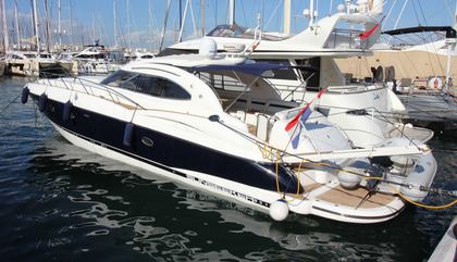 Similar For Sale Yacht: Sunseeker Predator 56