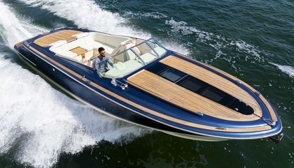 Chris Craft Corsair 34