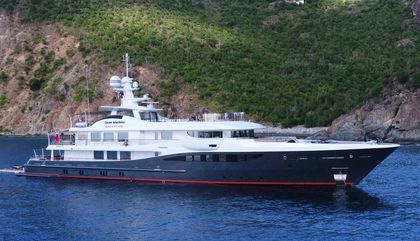 Similar For Sale Yacht: GENE MACHINE