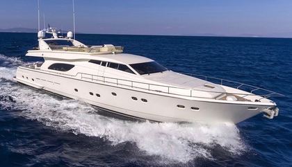 Similar For Sale Yacht: Ferretti 80