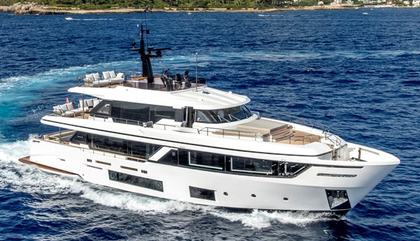 Custom Line Navetta 30  Mk2, BELLE ILE For Sale
