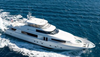 Similar For Sale Yacht: Westport 112
                                         Gen 2