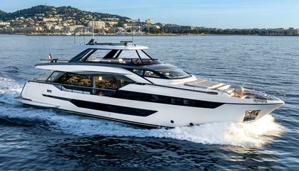 Similar For Sale Yacht: Ferretti 940