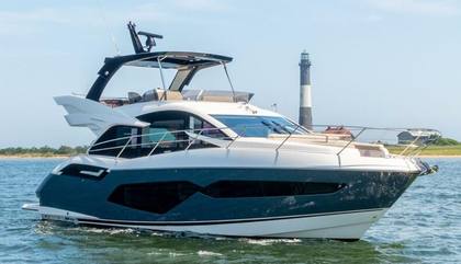 Similar For Sale Yacht: Sunseeker Manhattan 55
                                         Mk2