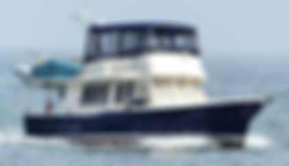 Mainship 400 Trawler