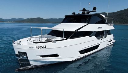 Ocean Alexander 26R Enclosed, MAKORO For Sale