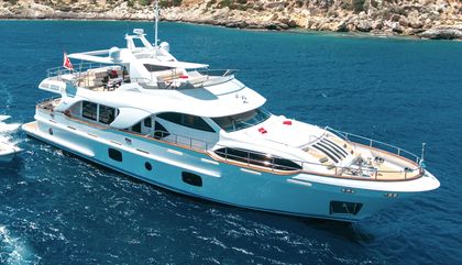 Benetti Legend 85