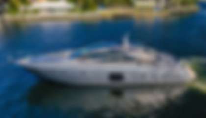 Pershing 70