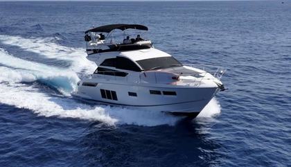 Fairline Squadron 48
                                         Gen 1