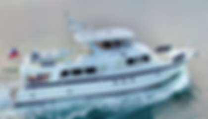 Similar For Sale Yacht: Outer Reef 700 / 720  Motoryacht