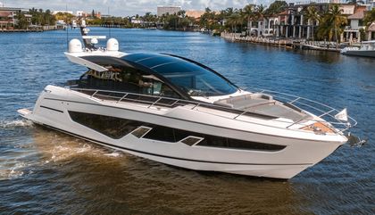Sunseeker Predator 65