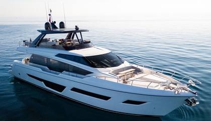 Similar For Sale Yacht: Ferretti 780
                                         Mk3