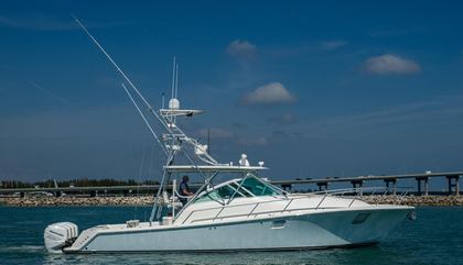 SeaVee 43 Express
