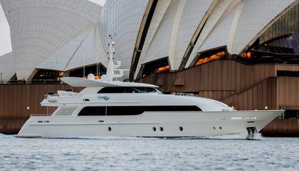 Similar For Sale Yacht: CRYSTAL LADY