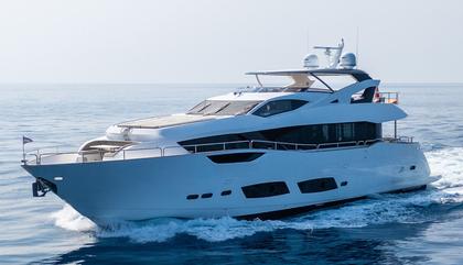 Sunseeker 95 Yacht