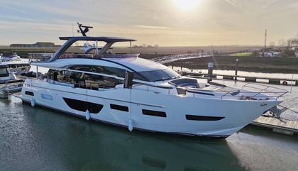 Princess Y85 Mk1, NONAME For Sale