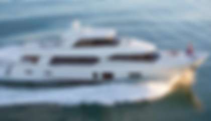 Ocean Alexander 100 Flybridge
                                         Gen 3