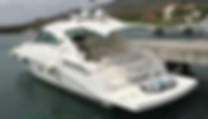 Sea Ray 470 Sundancer
                                         Gen 1