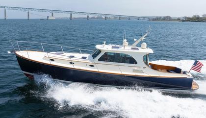 Hinckley Talaria 44 EX