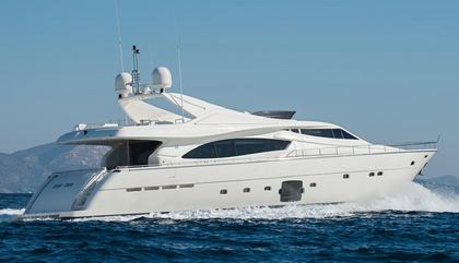 Similar For Sale Yacht: Ferretti 881