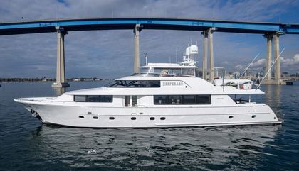 Similar For Sale Yacht: Westport 112
                                         Gen 2