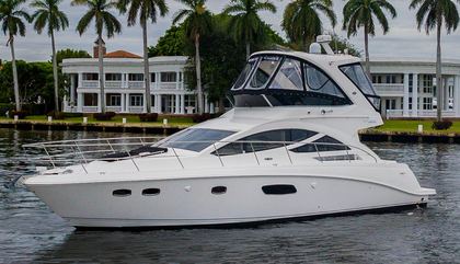 Sea Ray 450 Sedan Bridge
                                         Mk2