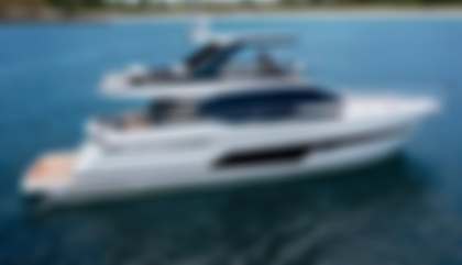 Fairline Squadron 68
                                         Gen 2