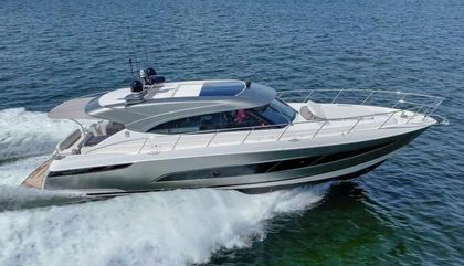 Riviera 5400 Sport Yacht Platinum Edition Mk2, Riviera 5400 Sport Yacht Platinum Edition For Sale