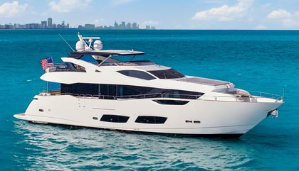 Similar For Sale Yacht: Sunseeker 95 Yacht