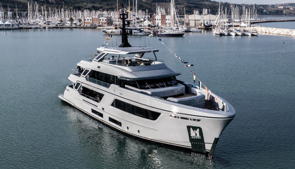 Award Winner Cantiere Delle Marche RJ 115 - Pazienza 34.86m  Photo