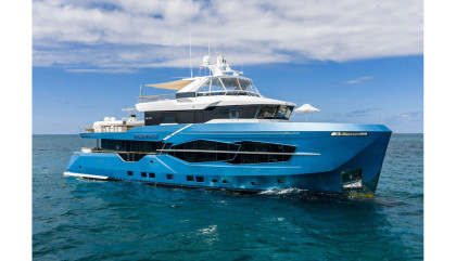 Award Finalist Numarine 32XP - Persistence 32m  Photo