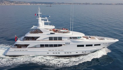 Award Finalist Custom Royal Hakvoort yacht Saron 39m Royal Hakvoort Photo