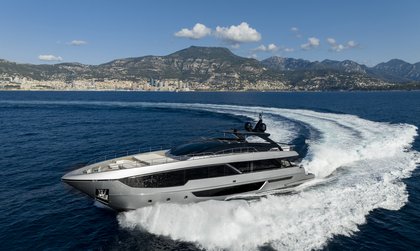 Riva 102' Corsaro Super