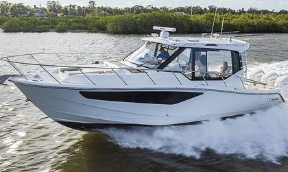 Boston Whaler 405 Conquest