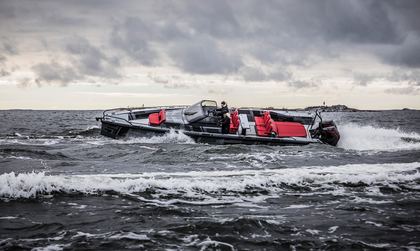 Brabus Marine Shadow 900 Spyder