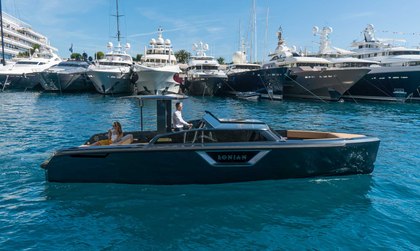 Xtenders 9.7M Limousine