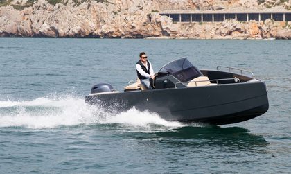 Nuva Yachts M6 Open