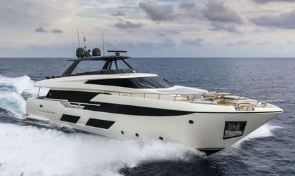 Ferretti 920