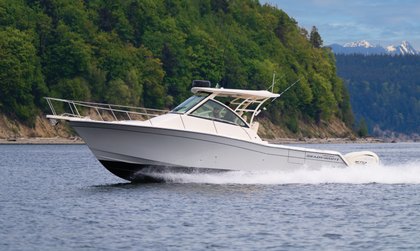 Grady-White Express 330