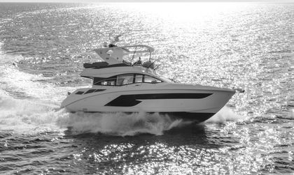 Sea Ray Fly 520