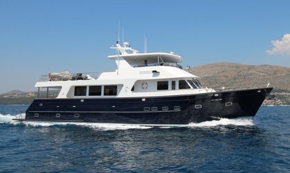 Outer Reef Yachts 800 Motoryacht