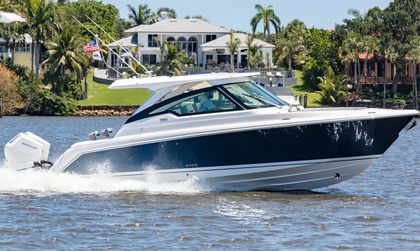 Tiara Yachts 34 LX