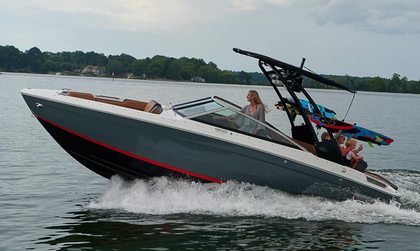 Cobalt Boats R4 Surf