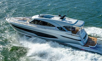 Riviera 6800 Sport Yacht Platinum Edition